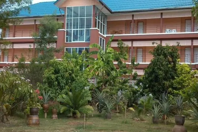 P and P Place Apartment Kanchanaburi - Dış Mekan