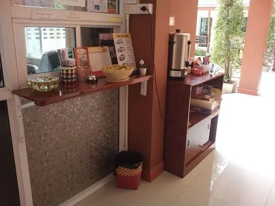 P and P Place Apartment Kanchanaburi - Lobi
