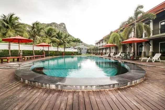 P' Private Resort Cha Am - Havuz