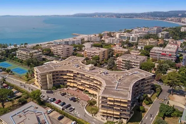P&V Residence Saint Laurent Du Var - Öne Çıkan Resim