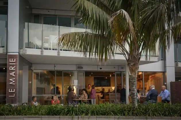 The Pacific Apartments - Yerinde Yemek