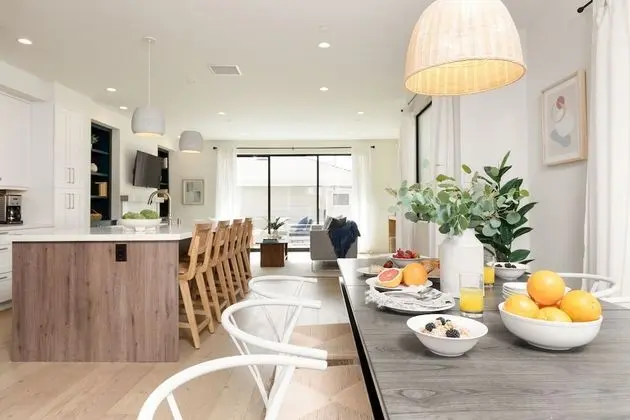 Pacific Villa by Avantstay Steps From Beach Luxurious & Modern Indoor-outdoor Living - İç Mekan
