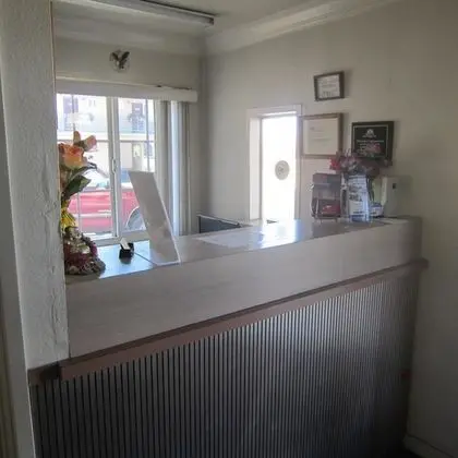 Pacific Best Inn - Lobi
