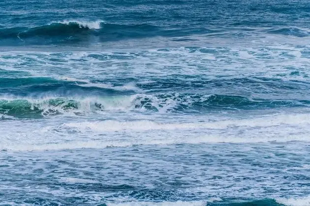 Pacific Breeze - Plaj