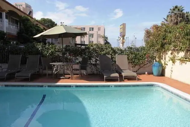 Pacific Inn San Diego Downtown - Havuz