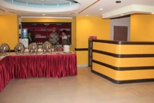 Hotel Pacific - Lobi