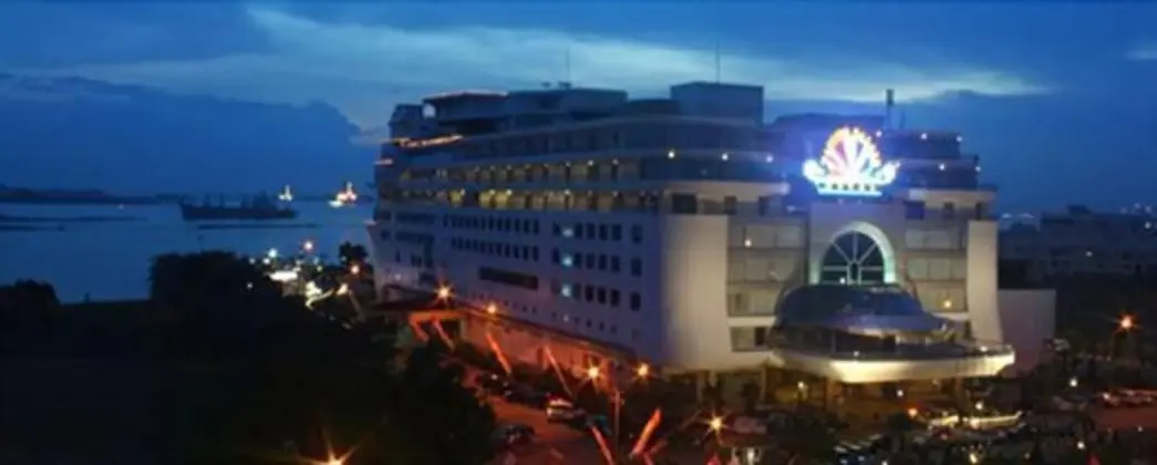 Pacific Palace Hotel - Dış Mekan