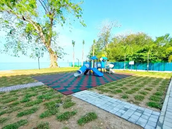 Pacific Regency Beach Resort Port Dickson - Plaj