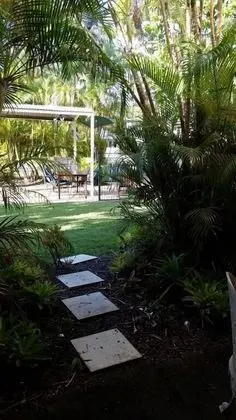 Pacific Sands Holiday Apartments - Dış Mekan