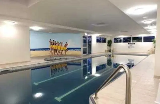 Pacific Views Resort - Havuz