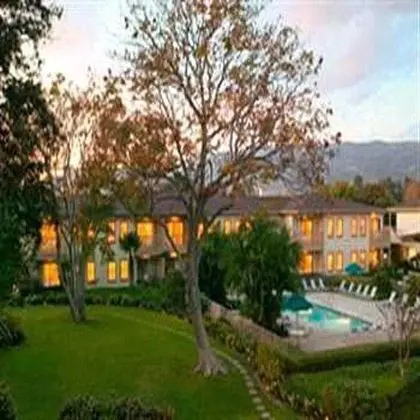 Pacifica Suites