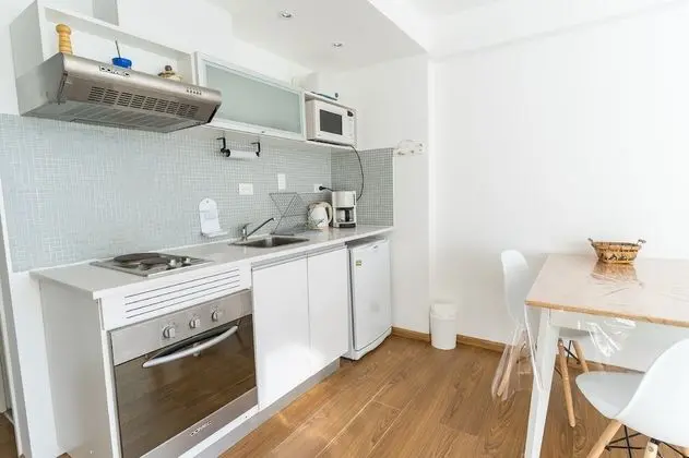 Pacífico Apartamentos - Mutfak
