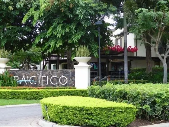 Pacifico L608 - Casa Holliday