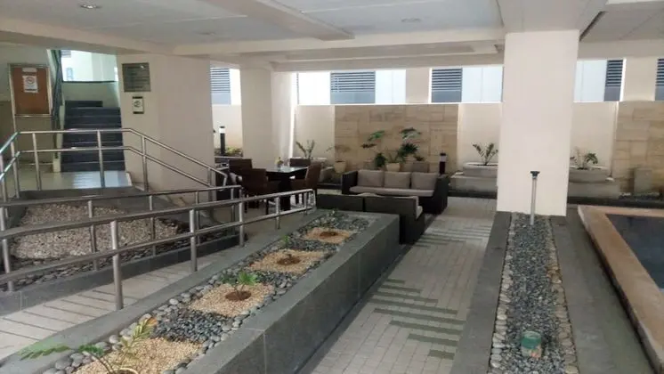 Pad in BGC Fort St.Luke - Dış Mekan