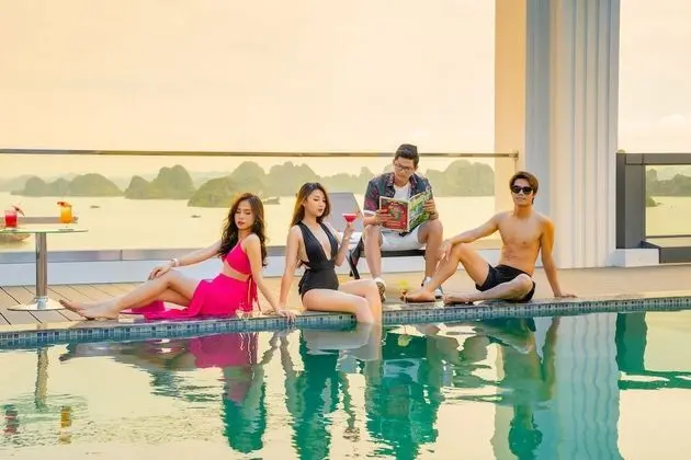 Paddington Hotel Halong Bayview - Havuz