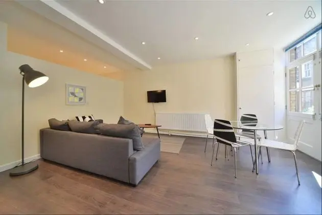 The Paddington Retreat - Elegant 4bdr in 2 Paddington Mews