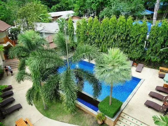 Paddy's Palms Resort