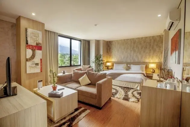 Padjadjaran Suites RESORT & Convent