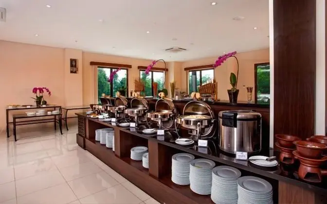 Padjadjaran Suites RESORT & Convent
