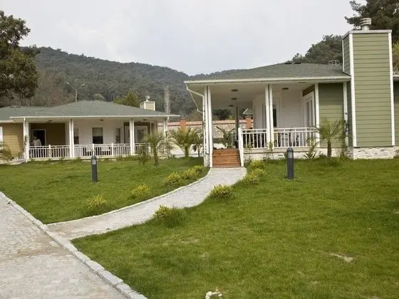 Padok Premium Hotel and Stables - Dış Mekan