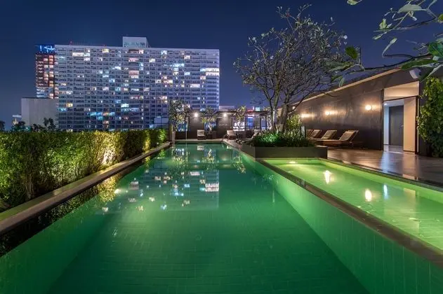 Page 10 Hotel Pattaya - Havuz