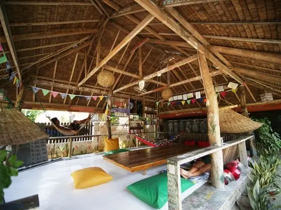 Paglaom Hostel - Adults Only - Oda Düzeni