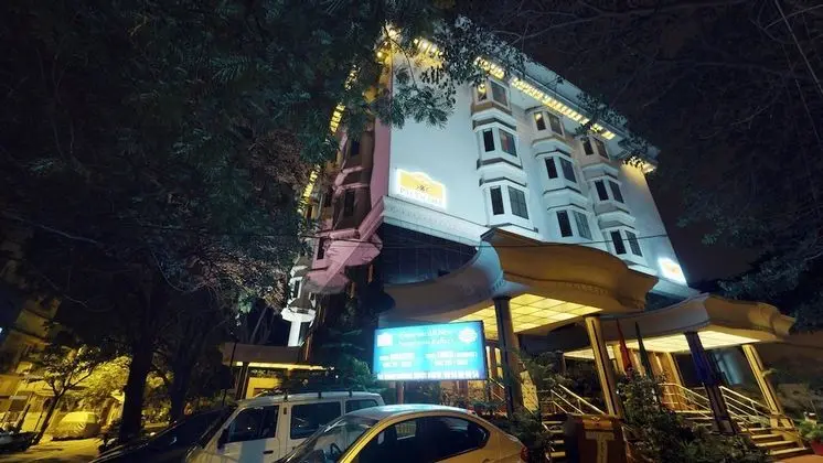 Hotel Pai Viceroy