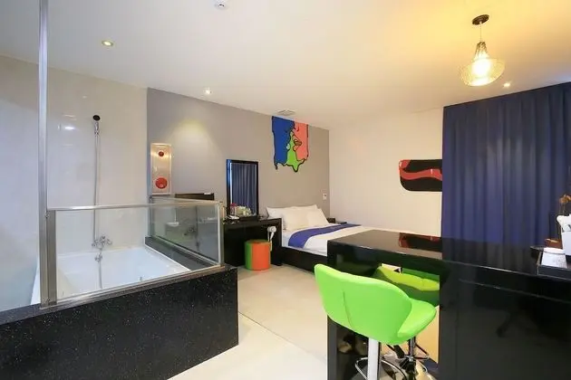 Paju Hi Self Check-in Motel