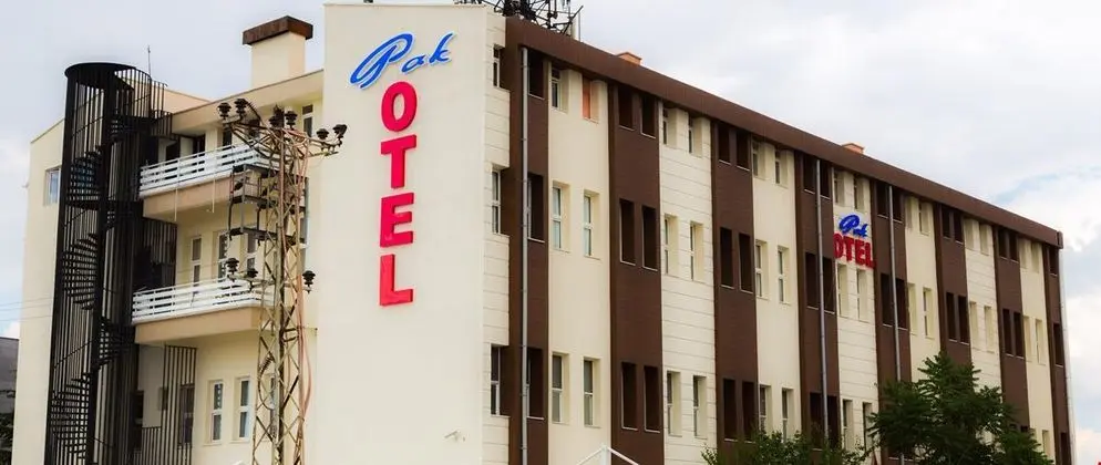 Pak Otel - Genel