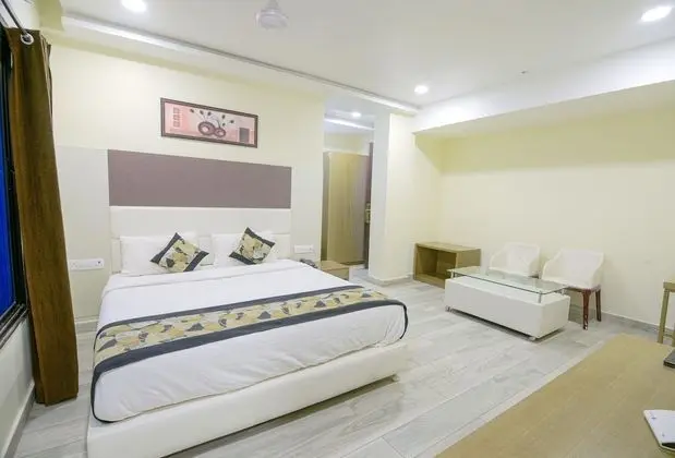 Hotel Pal Residency