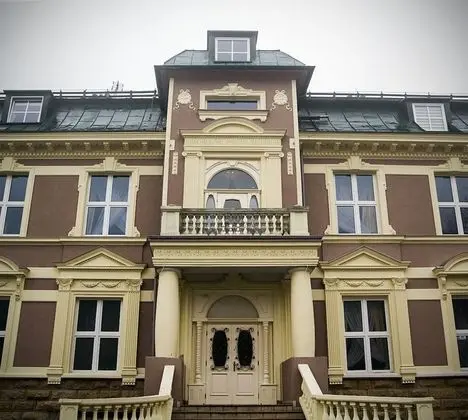 Pałac Dąbrowa Górnicza