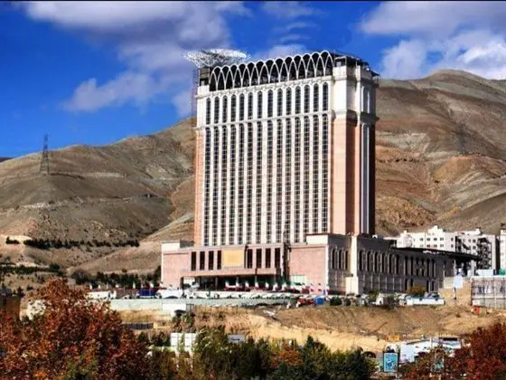 Palace Espinas Hotel Tehran