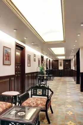 Palace on Ganges - Lobi