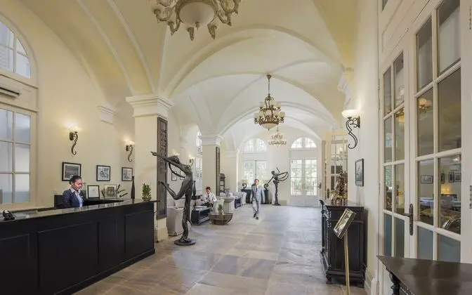 Palace Gate Hotel & Residence - Lobi