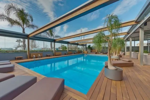 Palace Hotel Glyfada - Havuz