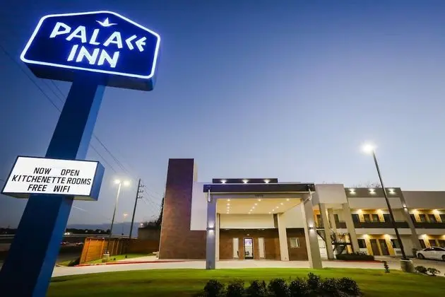 Palace Inn Airtex - 1