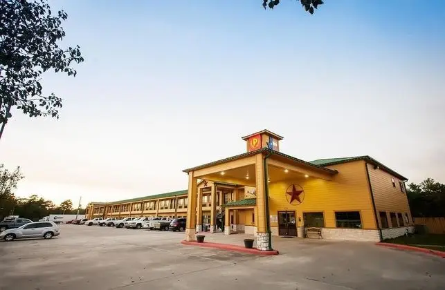 Palace Inn - 1
