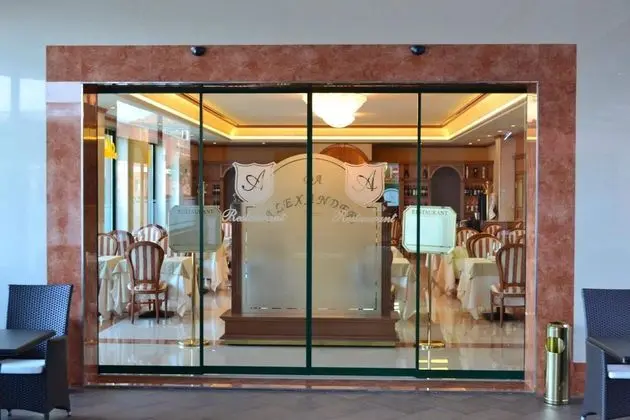 Palace Hotel Legnano - Dış Mekan