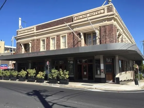 Palace Hotel Mortlake - 1