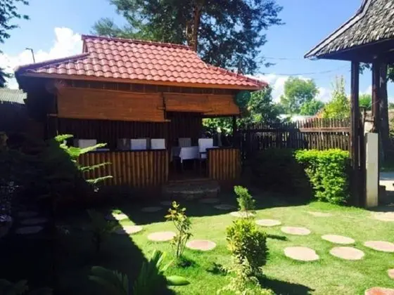 Palace Nyaung Shwe Guest House - Dış Mekan