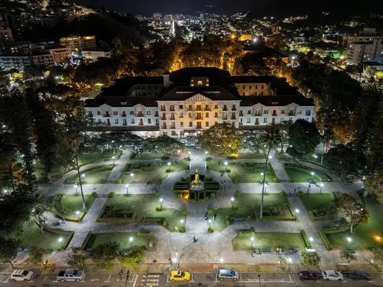 Palace Hotel - Dış Mekan