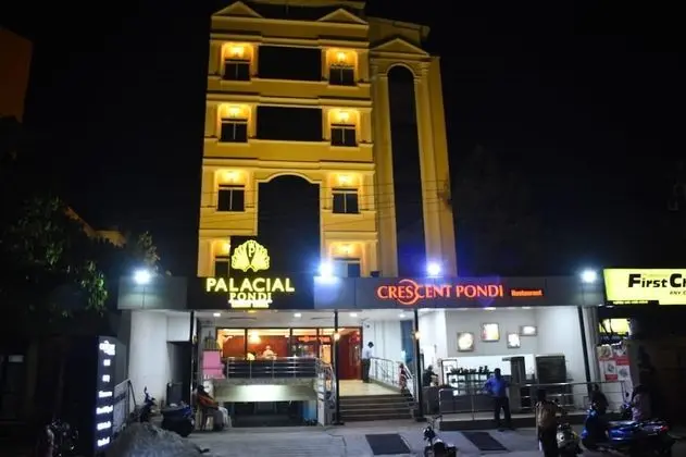 Hotel Palacial Pondi