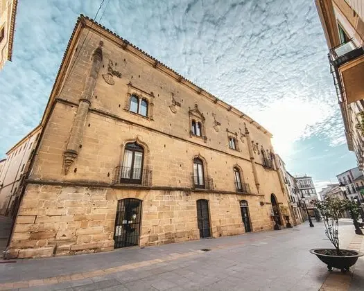 Palacio de los Salcedo - Dış Mekan