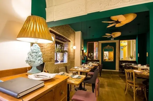 Palacio de Rojas Apartments - Yerinde Yemek
