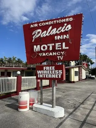 Palacio Inn Motel - Dış Mekan