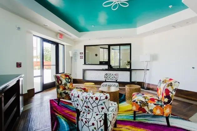 Palacio Royale Inn Boutique Katy - Lobi