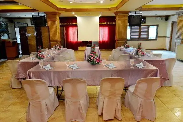 Paladin Hotel - İş / Konferans