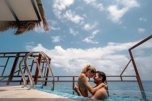 Palafitos Overwater Bungalows at El Dorado Maroma, Gourmet All Inclusive by Karisma - Havuz