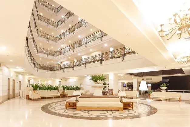 Palasia Hotel Palau