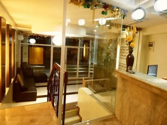 Palawan Palm Suites - Lobi